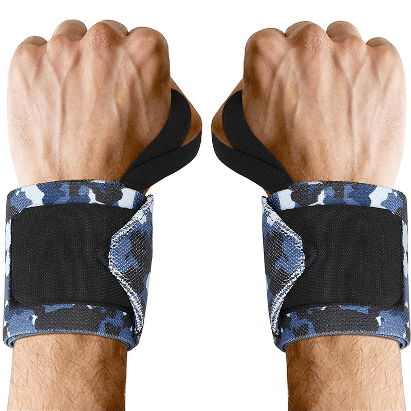 Alt Text 3: Soutien de poignet respirant en motif camouflage bleu clair pour le confort et l'efficacité.