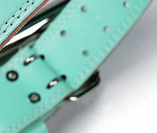 "Ceinture d'entraînement Sure-Fit, l'alliance parfaite du confort et de l'efficacité"