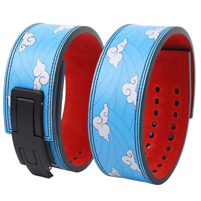 "Accessoire de powerlifting unique avec un logo nuage pour un style inspirant."