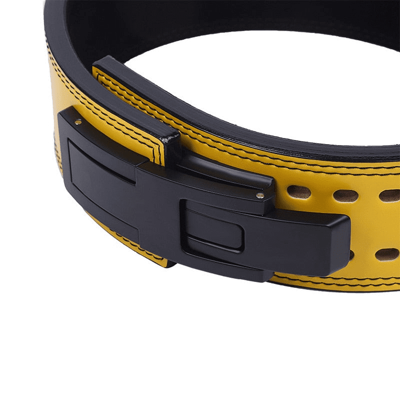 "Vue de près de la boucle à levier de la Ceinture de Force Pro-Training"