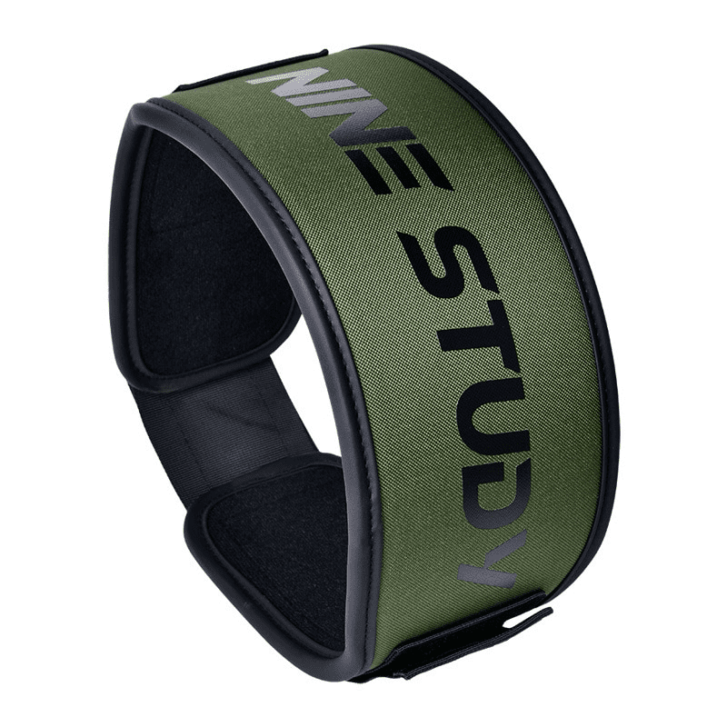 "Ceinture de musculation Jungle kaki sur fond neutre."