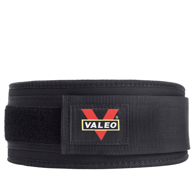 "Athlète utilisant la Ceinture de Musculation Stealth Sentinel pour une séance d'entraînement intense"