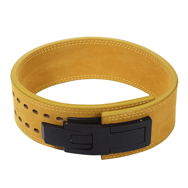 Vue de profil d'un athlète portant la Ceinture de Force Jaune Or pour un entraînement intensif.