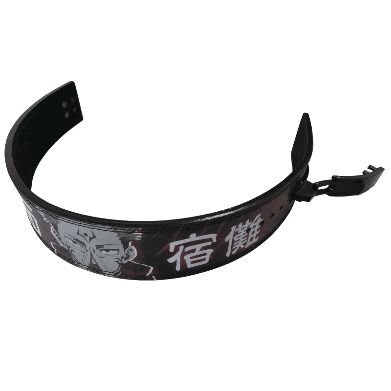 "Athlète utilisant la Ceinture Sukuna pendant un entraînement intensif."