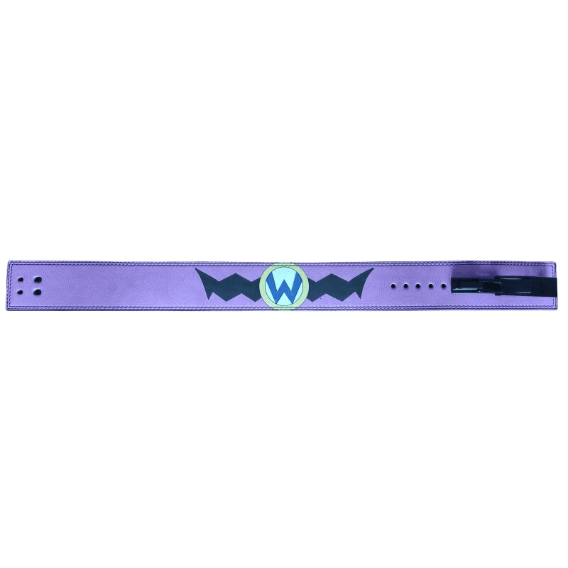 Ceinture de force Wario portée pendant un deadlift.