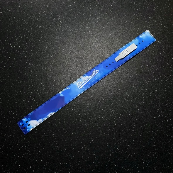 "Ceinture de fitness "Dreamville" : réalisez vos aspirations avec cette ceinture de force exceptionnelle"