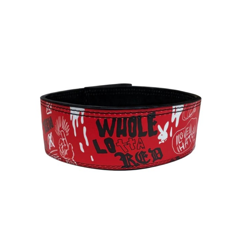 "Ceinture de levage "Whole Lotta Red" : un choix unique pour les fans de Playboi Carti cherchant à allier musique et fitness"