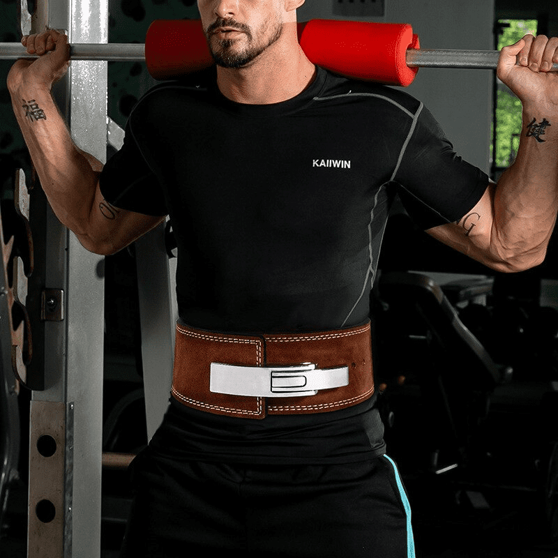 Alt Text 5 : "Ceinture de Force à Levier, l'alliée parfaite pour vos séances de musculation et de powerlifting."