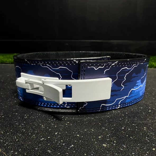 "Ceinture de musculation "Ange de la Mort" : révélez votre force intérieure avec cette ceinture sombre et puissante"