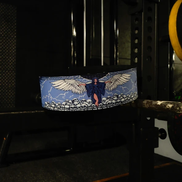 "Ceinture de fitness "Ange de la Mort" : une alliance mortelle de style et de fonctionnalité"
