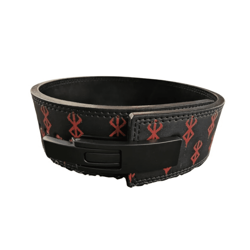 Detail du signe Berserk sur ceinture de levier