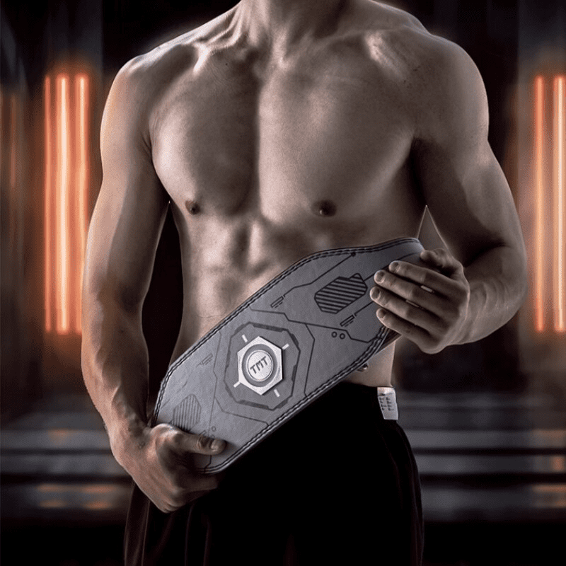 "Sportif en action avec la Ceinture Cyber Mecha."