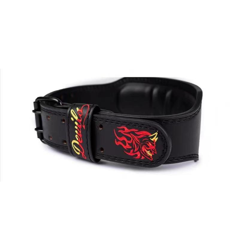 "Ceinture de fitness Démon Rouge : laissez la flamme intérieure guider vos entraînements vers l'excellence"