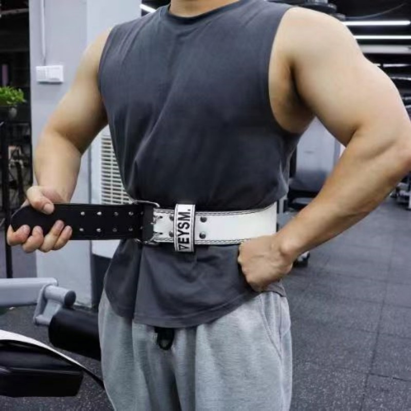 "Ceinture de levage Olympia : la confiance et le confort pour repousser vos limites en toute sécurité"