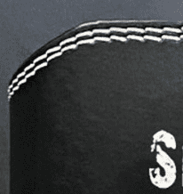 "Ceinture de musculation Squat Noire avec inscription SHUT UP SQUAT sur fond blanc"