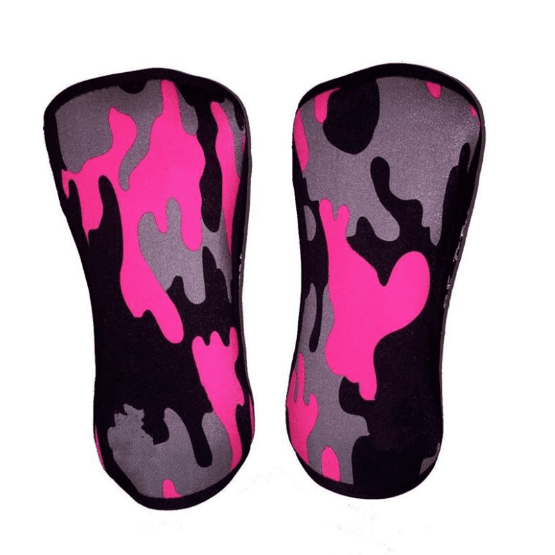 Genouillère Crossfit Camouflage Rose, offrant un soutien des genoux exceptionnel, résistante et élégante avec son design camouflage rose pour une performance sportive de haut niveau.