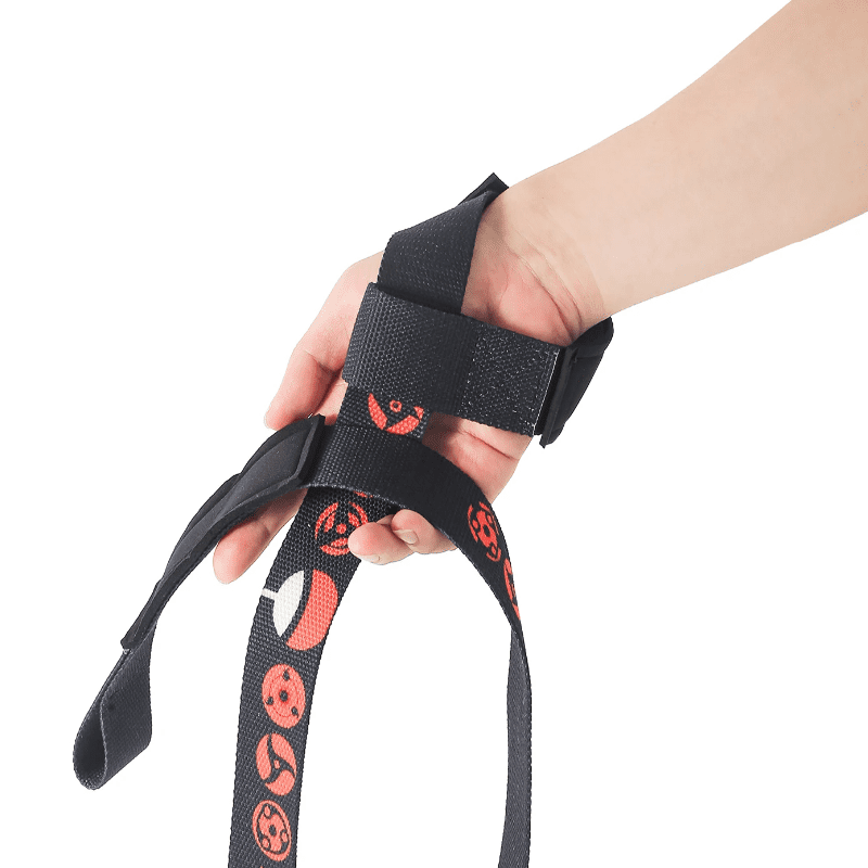 "Équipement de fitness unique avec détails Sharingan, augmentant la motivation."