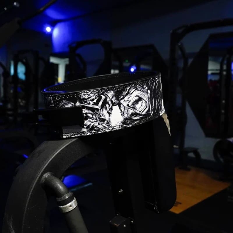 "Système de boucle robuste de la Ceinture de Force Guts pour un ajustement personnalisé"