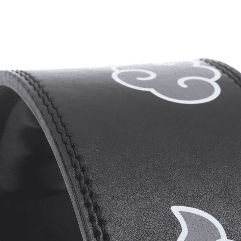 "Ceinture de fitness Shinobi : un équipement élégant et robuste pour des séances de sport en toute confiance"