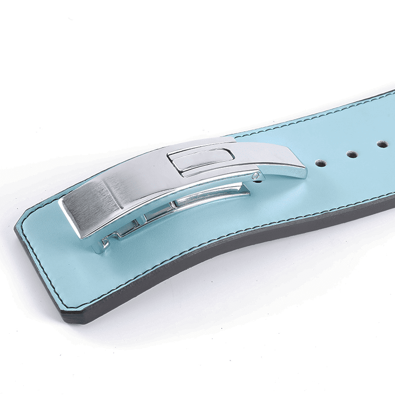 "Ceinture de levage bleue : renforcez votre dos en toute sécurité lors de vos séances d'entraînement intensives"