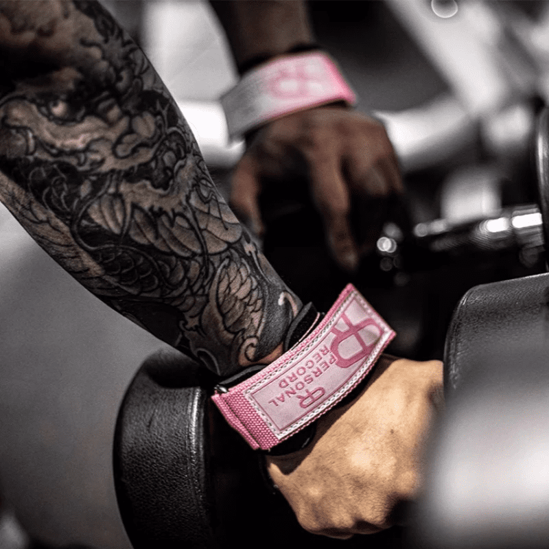 "Sangle de fitness multicolore PR, parfaite pour ajouter une touche de couleur à votre routine d'entraînement."