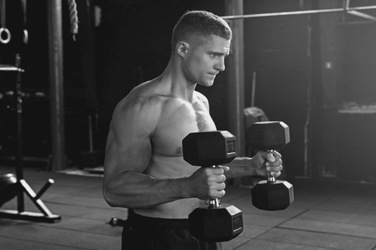 Curl Marteau : Technique et Bienfaits pour vos Biceps