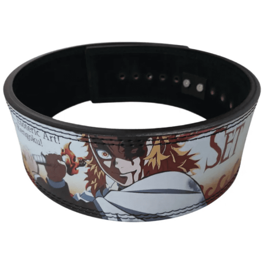 "Ceinture de Powerlifting Rengoku Kyojuro avec des flammes vibrant en design."