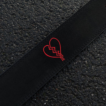 "Ceinture de levage "Cœur" : une protection aimante pour votre dos lors des exercices de force"