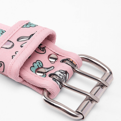 Détails des coutures de qualité de la ceinture.