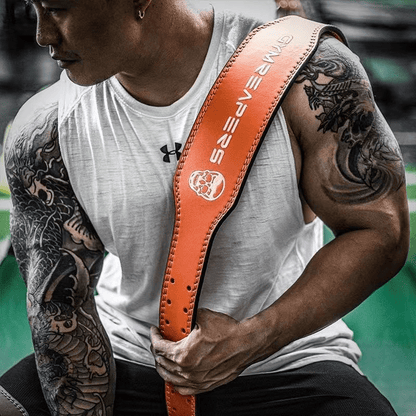 "Ceinture de musculation orange : un équipement de qualité pour renforcer votre dos"