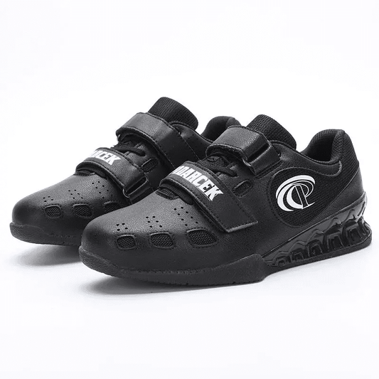 "Chaussures de levage Powerlifting noires pour une stabilité et un style sans compromis."
