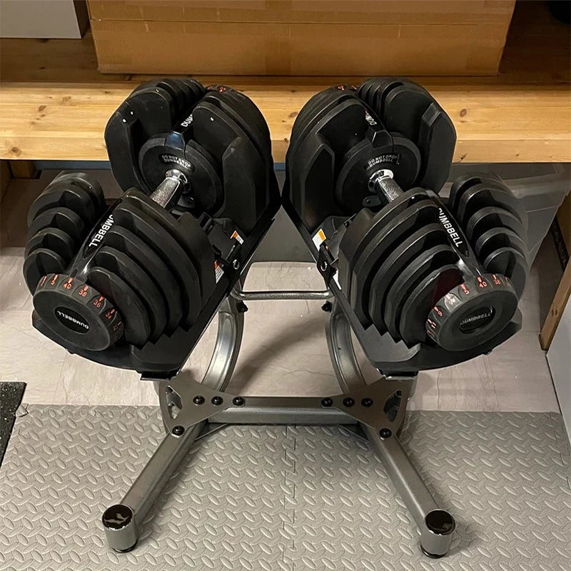 Lot d'halteres sur rack
