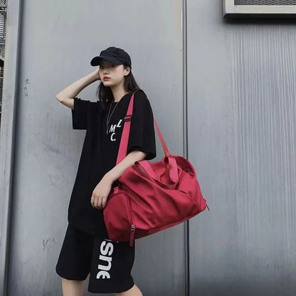 Sac de sport femme tendance modèle rouge